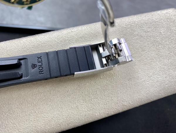 激安ロレックス着用イメージ